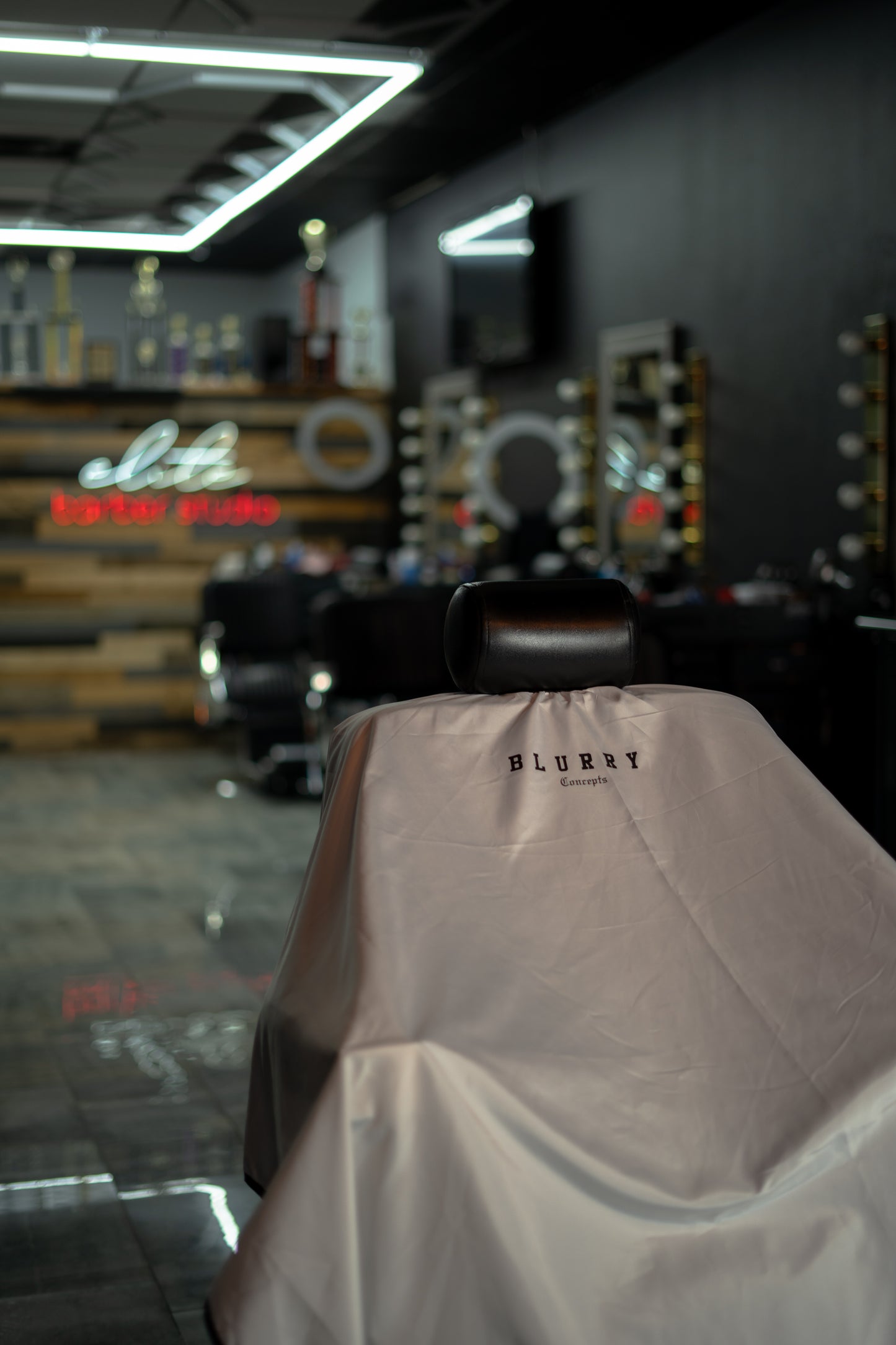 BC BARBER DRAPE